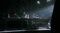 extant_GameOfThrones_2x01-TheNorthRemembers_1003