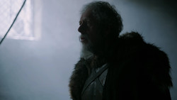 extant_GameOfThrones_2x01-TheNorthRemembers_1021