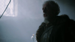 extant_GameOfThrones_2x01-TheNorthRemembers_1049
