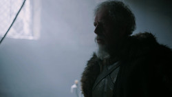extant_GameOfThrones_2x01-TheNorthRemembers_1059