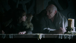 extant_GameOfThrones_2x01-TheNorthRemembers_1079