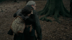 extant_GameOfThrones_2x01-TheNorthRemembers_1209