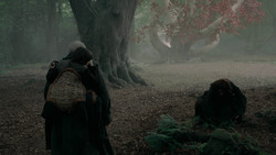 extant_GameOfThrones_2x01-TheNorthRemembers_1219