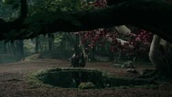 extant_GameOfThrones_2x01-TheNorthRemembers_1288