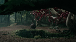 extant_GameOfThrones_2x01-TheNorthRemembers_1297