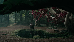 extant_GameOfThrones_2x01-TheNorthRemembers_1298