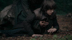 extant_GameOfThrones_2x01-TheNorthRemembers_1315