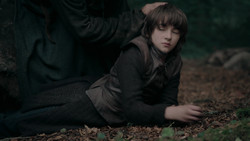 extant_GameOfThrones_2x01-TheNorthRemembers_1317