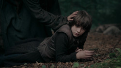 extant_GameOfThrones_2x01-TheNorthRemembers_1318