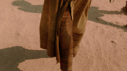extant_GameOfThrones_2x01-TheNorthRemembers_1396