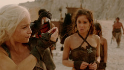 extant_GameOfThrones_2x01-TheNorthRemembers_1422