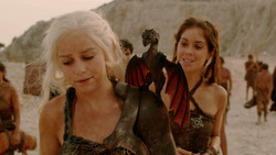 extant_GameOfThrones_2x01-TheNorthRemembers_1429