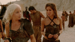 extant_GameOfThrones_2x01-TheNorthRemembers_1435