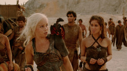extant_GameOfThrones_2x01-TheNorthRemembers_1443