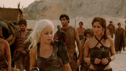 extant_GameOfThrones_2x01-TheNorthRemembers_1444
