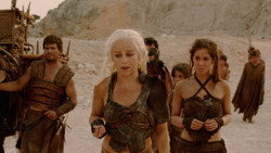 extant_GameOfThrones_2x01-TheNorthRemembers_1448