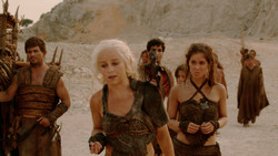 extant_GameOfThrones_2x01-TheNorthRemembers_1449