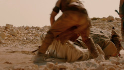 extant_GameOfThrones_2x01-TheNorthRemembers_1473