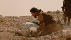 extant_GameOfThrones_2x01-TheNorthRemembers_1474
