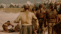 extant_GameOfThrones_2x01-TheNorthRemembers_1475