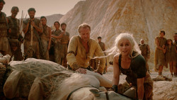 extant_GameOfThrones_2x01-TheNorthRemembers_1548