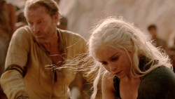 extant_GameOfThrones_2x01-TheNorthRemembers_1577