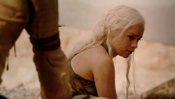 extant_GameOfThrones_2x01-TheNorthRemembers_1590
