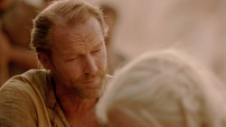 extant_GameOfThrones_2x01-TheNorthRemembers_1596
