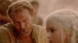 extant_GameOfThrones_2x01-TheNorthRemembers_1602