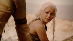 extant_GameOfThrones_2x01-TheNorthRemembers_1609