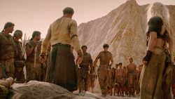 extant_GameOfThrones_2x01-TheNorthRemembers_1630