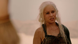 extant_GameOfThrones_2x01-TheNorthRemembers_1647