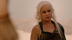 extant_GameOfThrones_2x01-TheNorthRemembers_1648