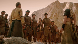 extant_GameOfThrones_2x01-TheNorthRemembers_1667