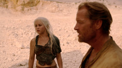 extant_GameOfThrones_2x01-TheNorthRemembers_1674