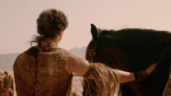 extant_GameOfThrones_2x01-TheNorthRemembers_1694