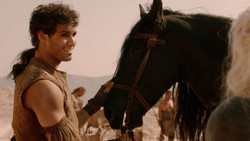 extant_GameOfThrones_2x01-TheNorthRemembers_1699
