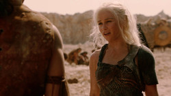 extant_GameOfThrones_2x01-TheNorthRemembers_1716