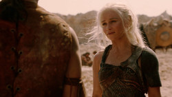 extant_GameOfThrones_2x01-TheNorthRemembers_1738