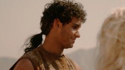 extant_GameOfThrones_2x01-TheNorthRemembers_1743