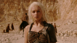 extant_GameOfThrones_2x01-TheNorthRemembers_1752