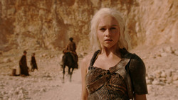 extant_GameOfThrones_2x01-TheNorthRemembers_1753