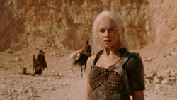 extant_GameOfThrones_2x01-TheNorthRemembers_1754