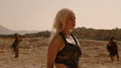 extant_GameOfThrones_2x01-TheNorthRemembers_1774