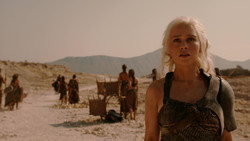 extant_GameOfThrones_2x01-TheNorthRemembers_1783