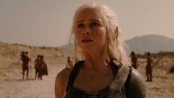 extant_GameOfThrones_2x01-TheNorthRemembers_1790