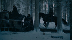extant_GameOfThrones_2x01-TheNorthRemembers_1840