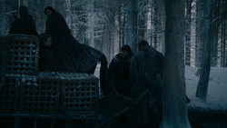 extant_GameOfThrones_2x01-TheNorthRemembers_1846