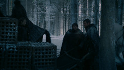 extant_GameOfThrones_2x01-TheNorthRemembers_1848