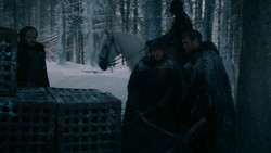 extant_GameOfThrones_2x01-TheNorthRemembers_1851